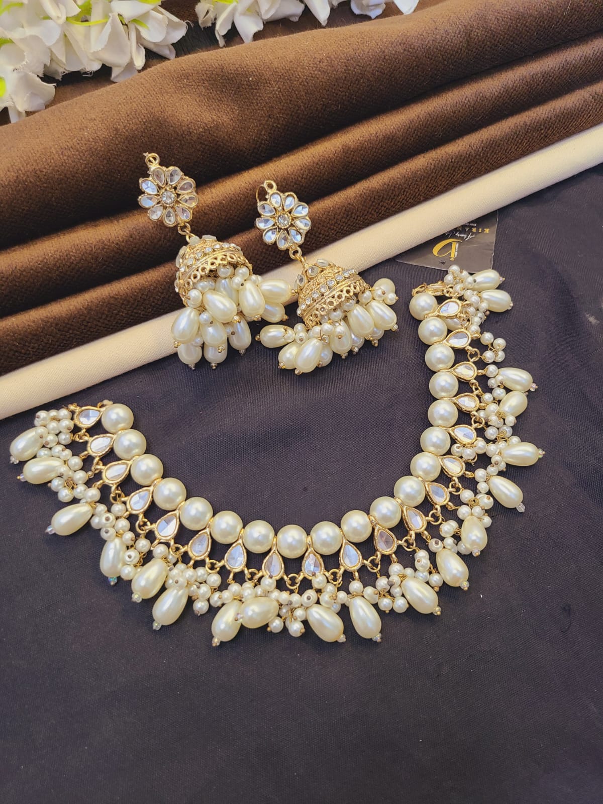 Rose kundan set