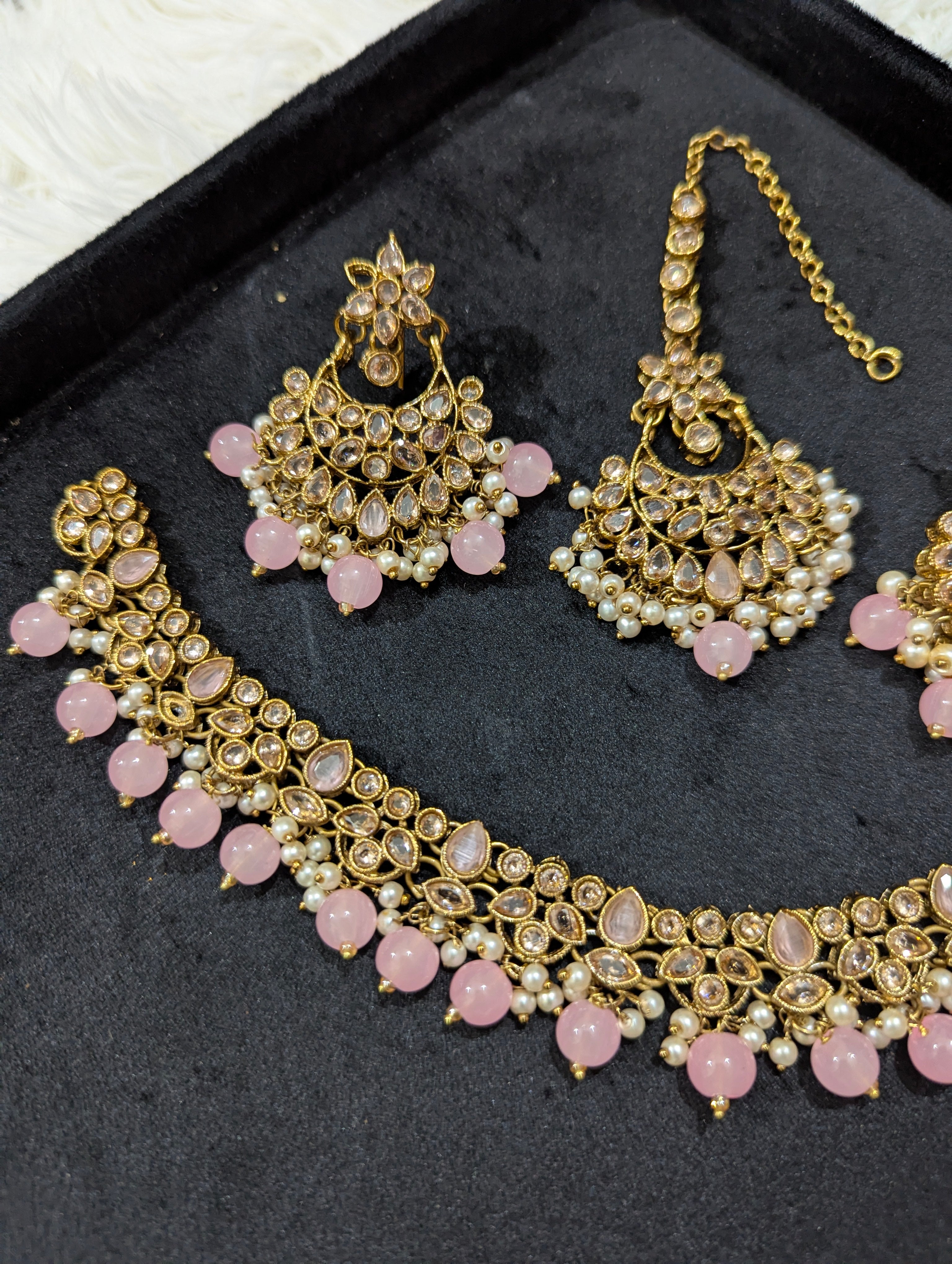 Zar-e-Noor Polki Set