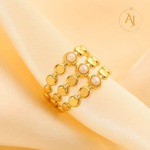 Pearl Bloom Ring