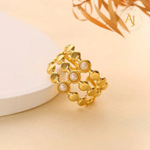 Pearl Bloom Ring