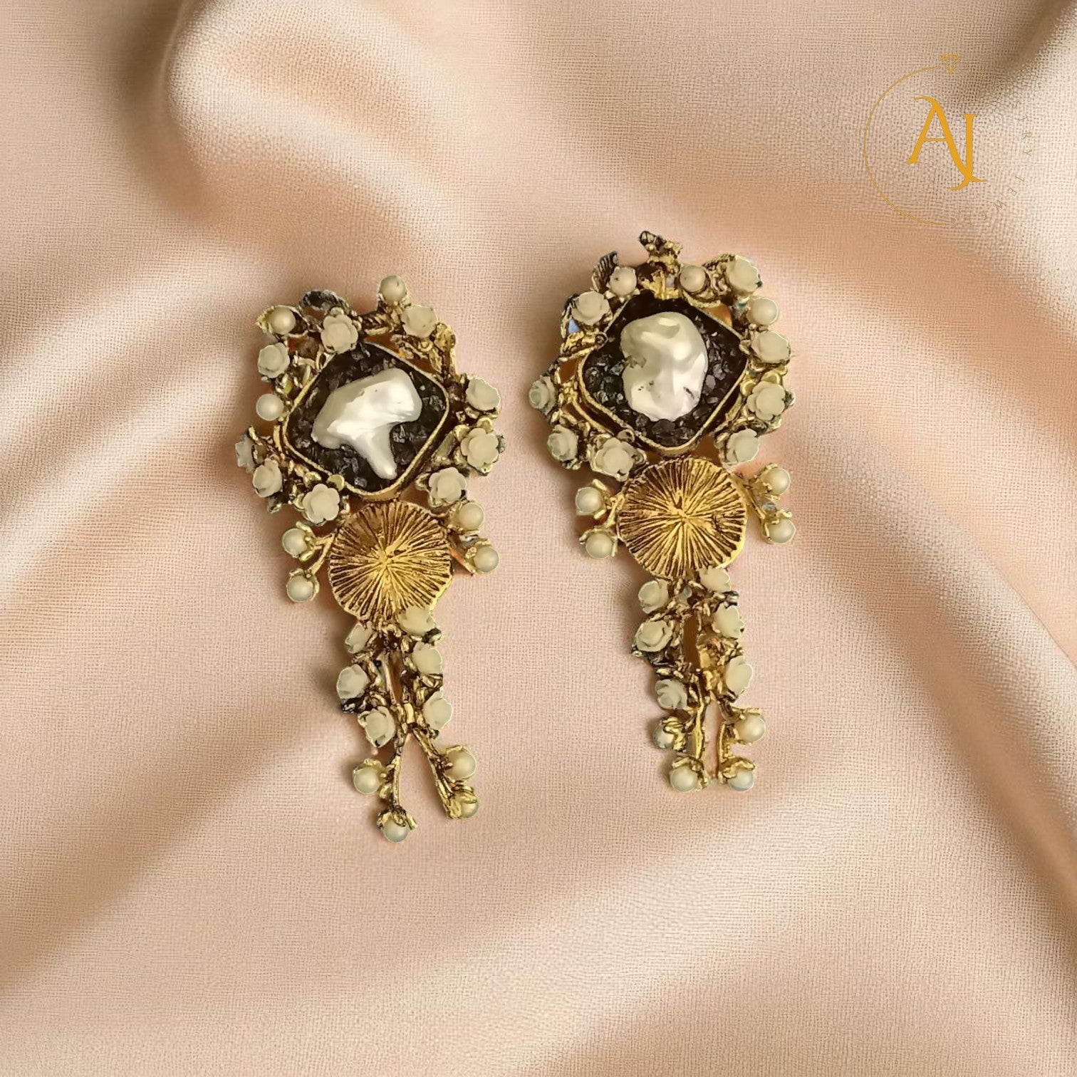 Real Pearl Earring