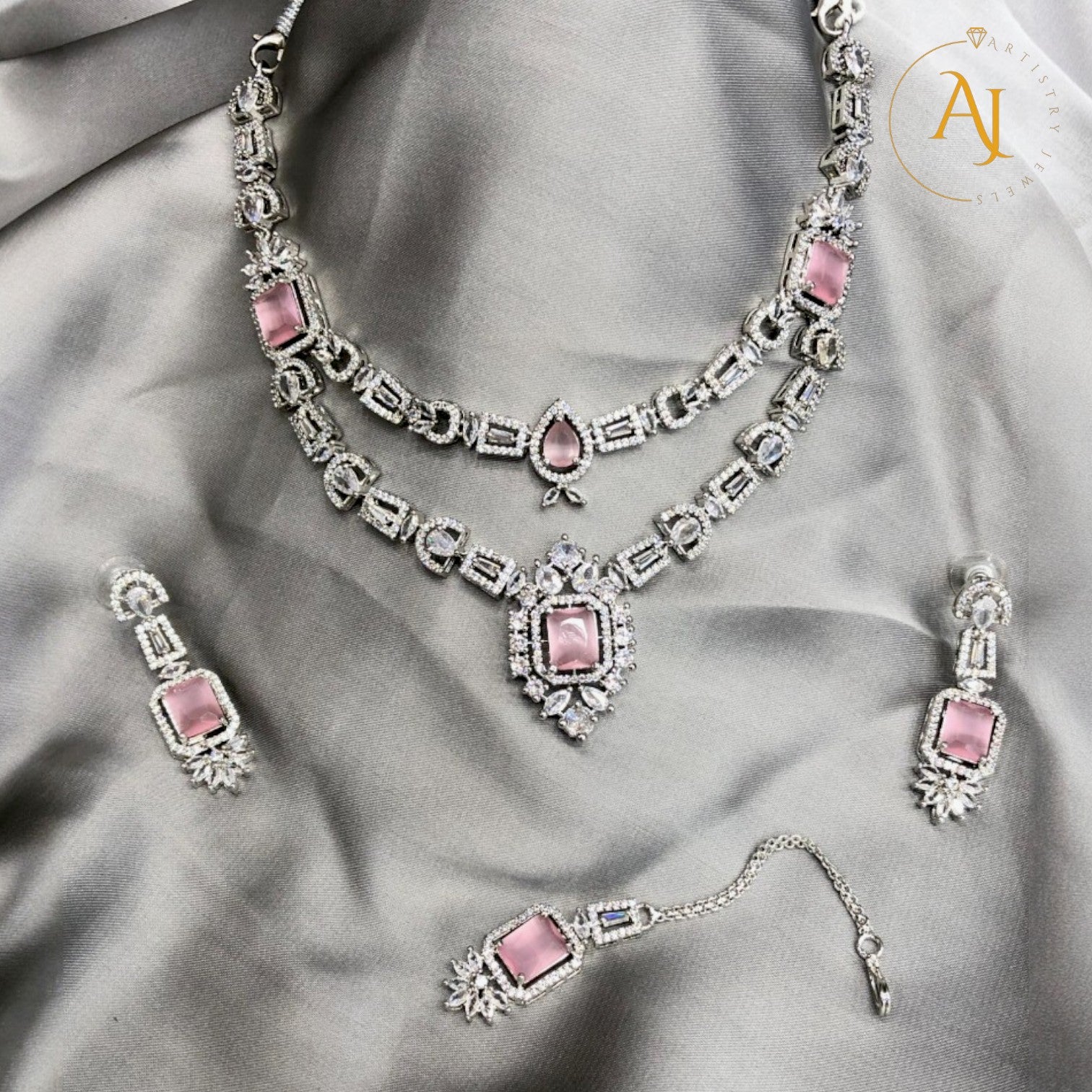 Royal Heirloom Bridal Set