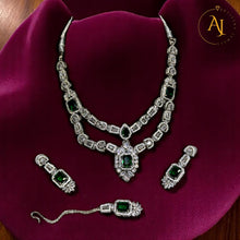 Royal Heirloom Bridal Set