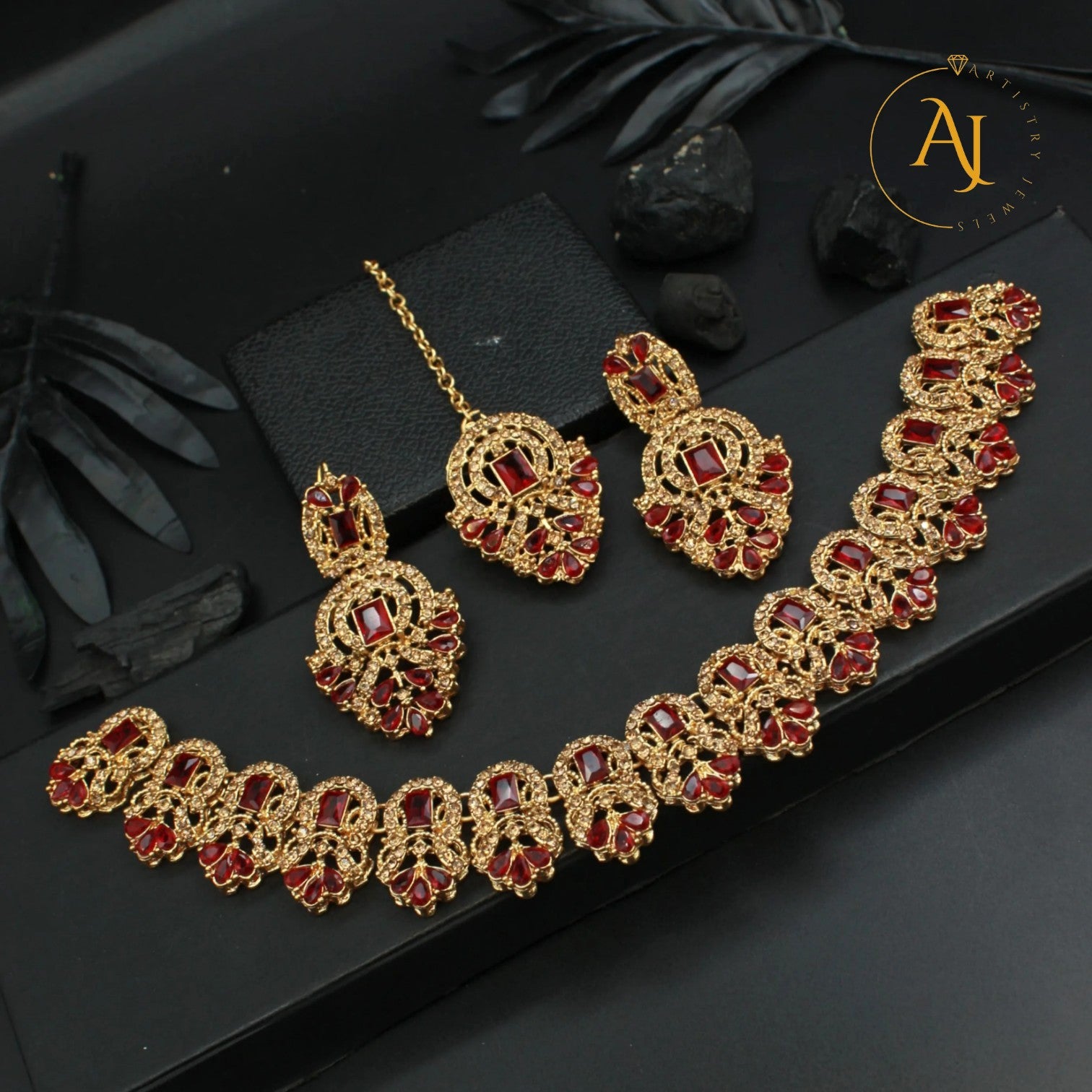 Zeenat Luxe Party Set