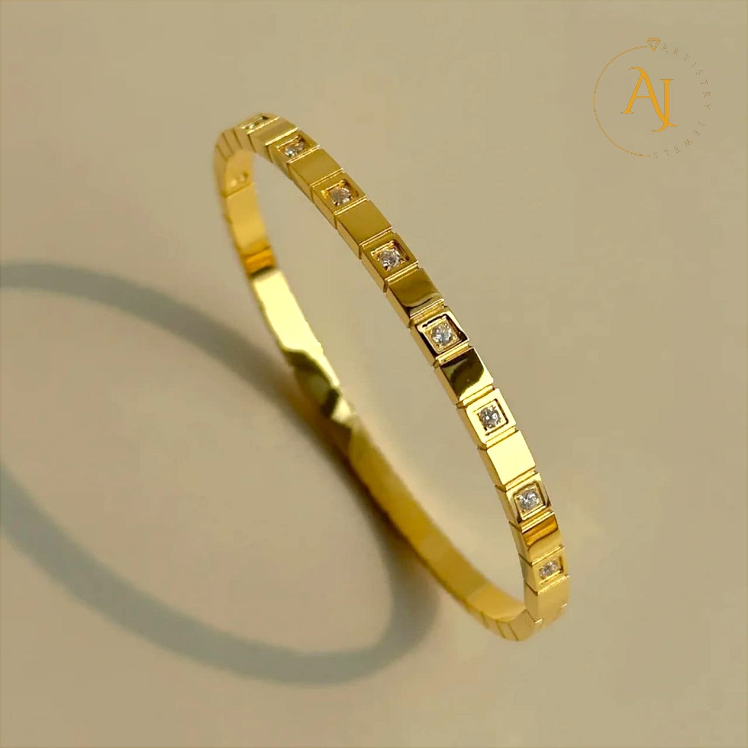 ZircaGlow Square Bangle